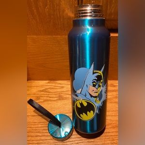 Silver Buffalo DC Comic BatmanStainless Steel 27oz Bottle With Strap